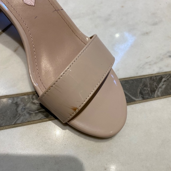 Steve Madden Girls High Heel Sandals. Size 3Y - Picture 3 of 5